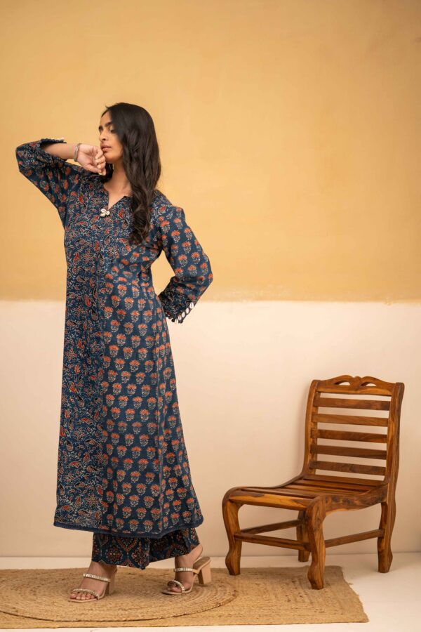 Indigo A-line Ajrakh Kurta with cowrie shell details - Image 3