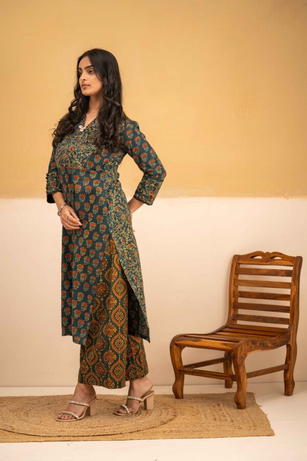 Dark Green Straight Ajrakh Kurta with cowrie shells details - Image 5