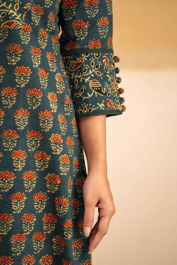 Dark Green Straight Ajrakh Kurta with cowrie shells details - Image 6