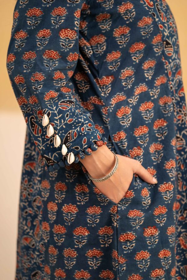 Indigo A-line Ajrakh Kurta with cowrie shell details - Image 4
