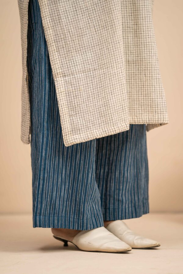 Hand woven Kala Cotton Off-White Staright Kurta with Indigo Kala Cotton Palazzo- Set of 2 - Image 3