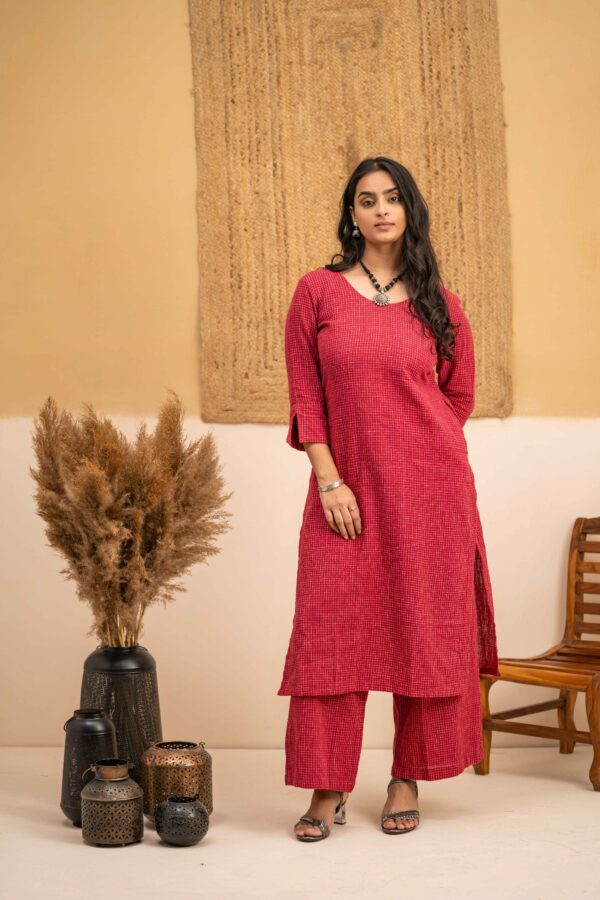 Hand woven Kala Cotton Magenta Round neck Kurta with Palazzo- Set of 2 - Image 5