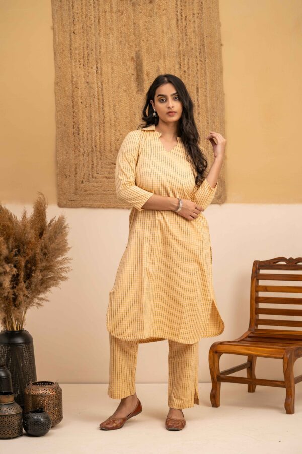 Hand woven cotton Kurta and Palazzo set - Image 2
