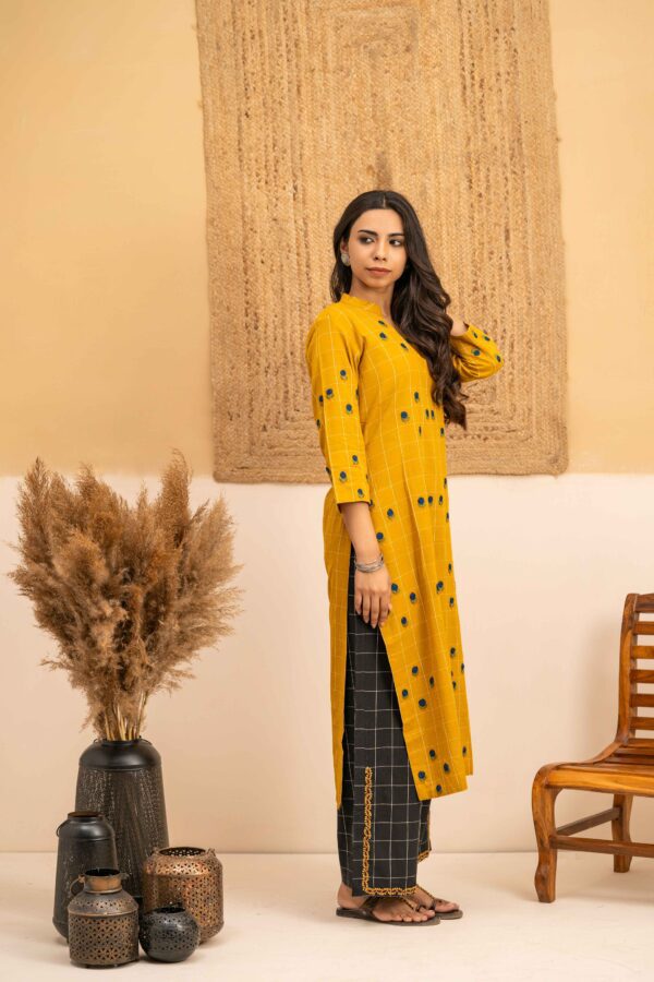 Hand embroidered Kurta and Palazzo set in Hand woven cotton - Image 3