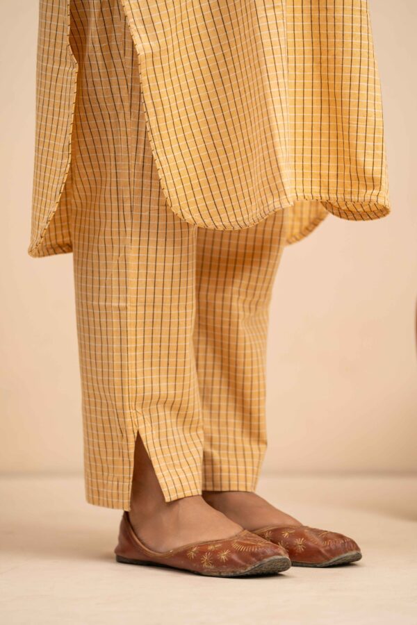 Hand woven cotton Kurta and Palazzo set - Image 6