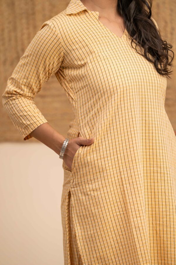 Hand woven cotton Kurta and Palazzo set - Image 7