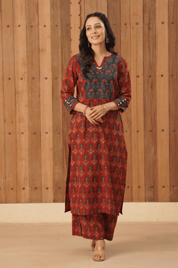 Indigo - Maroon Staright Kurta with cowrie shells and lace detailing in cotton fabric
