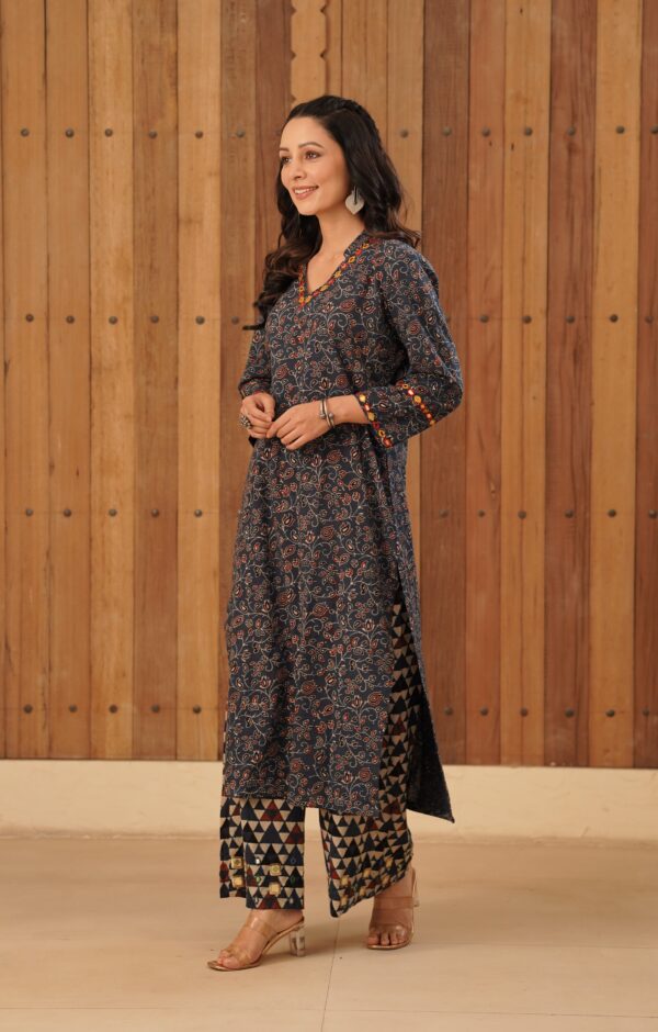 Indigo Blue Ajrakh Straight Kurta with mirror & thread hand embroidery in cotton fabric - Image 4