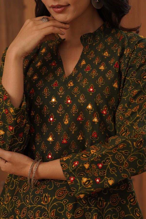 Green Ajrakh Flare Kurta with side slits and mirror & thread hand embroidery in cotton fabric - Image 9