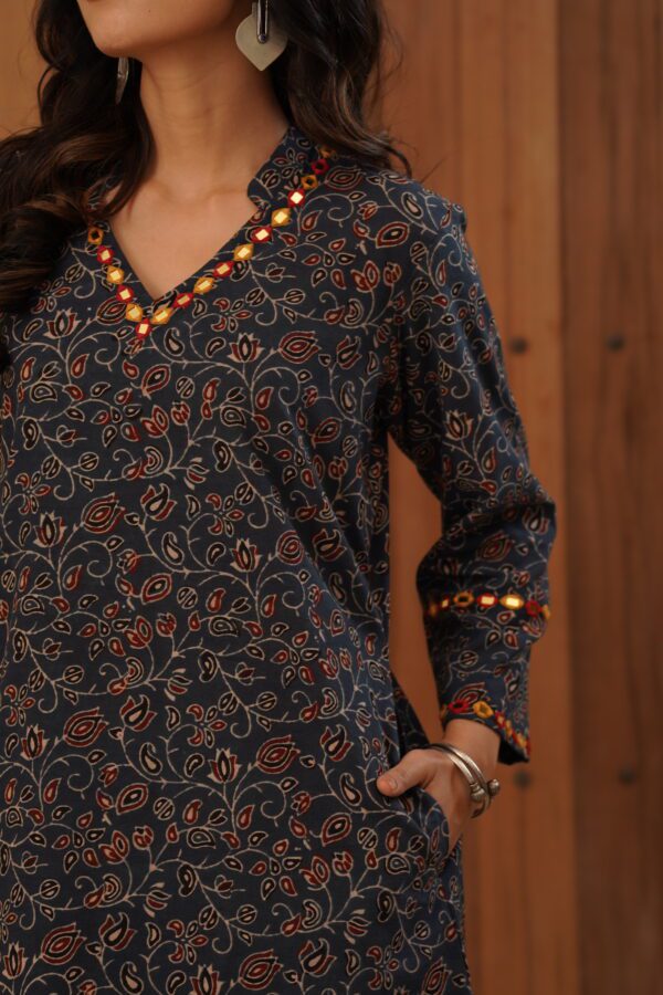 Indigo Blue Ajrakh Straight Kurta with mirror & thread hand embroidery in cotton fabric - Image 6