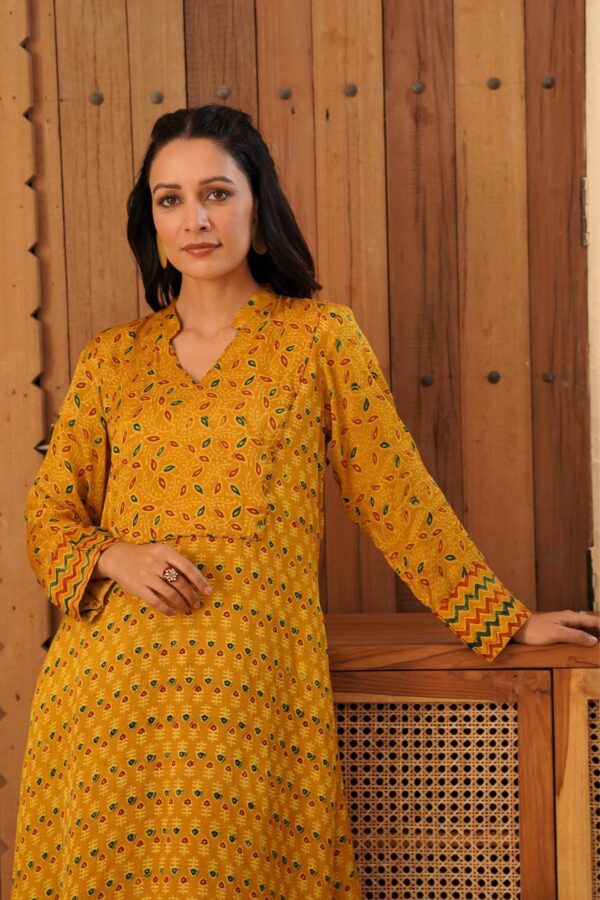 Hand Block Printed Ajrakh Hand Block Printed Ajrakh - Image 5