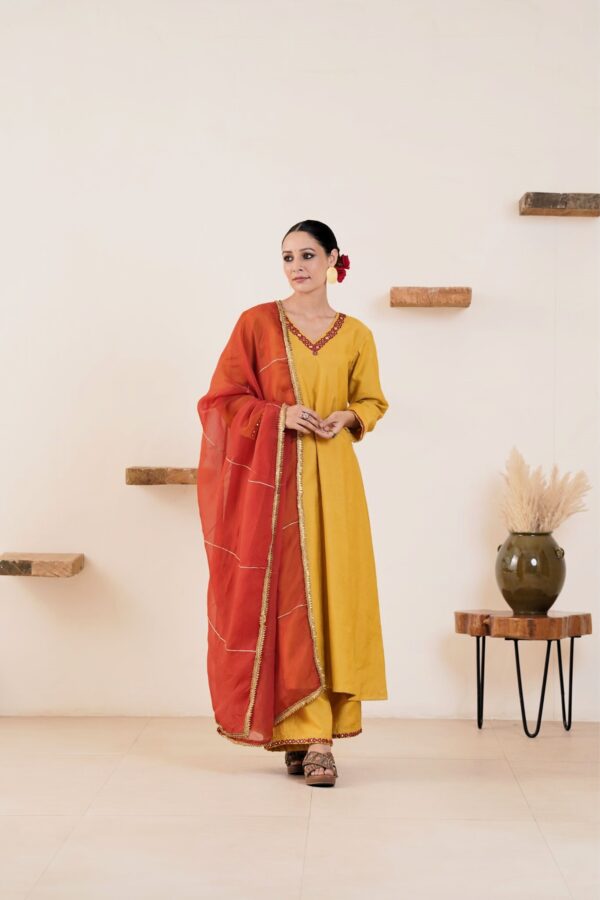 Hand embroidered Kosa Silk A-Line Kurta with Side pockets and Palazzo with Rust Organza Dupatta-Set of 3 - Image 8