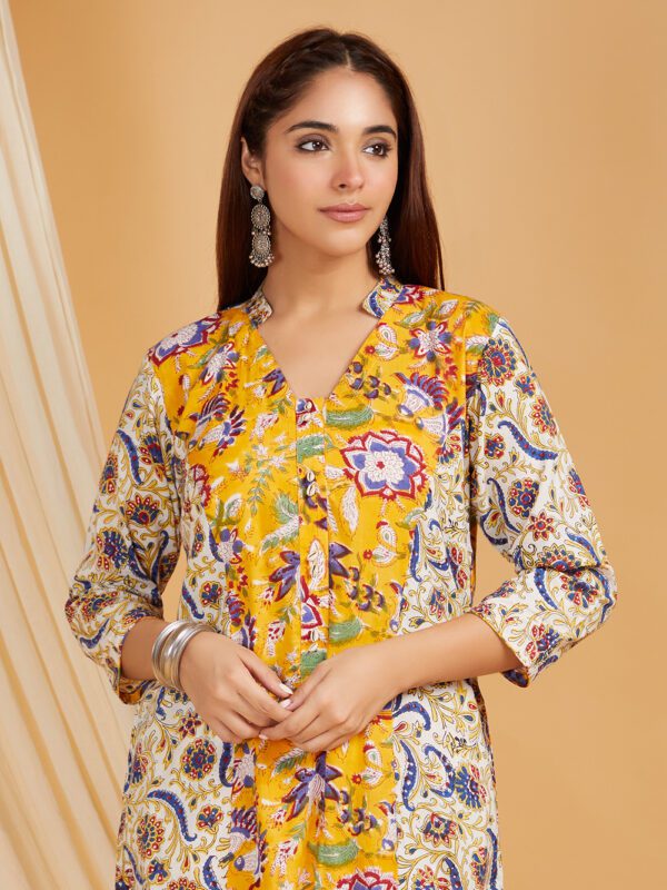 Hand Block Printed Cotton Princess Seam Straight Kurta with Side pockets and Palazzo Set of 2 - Image 6