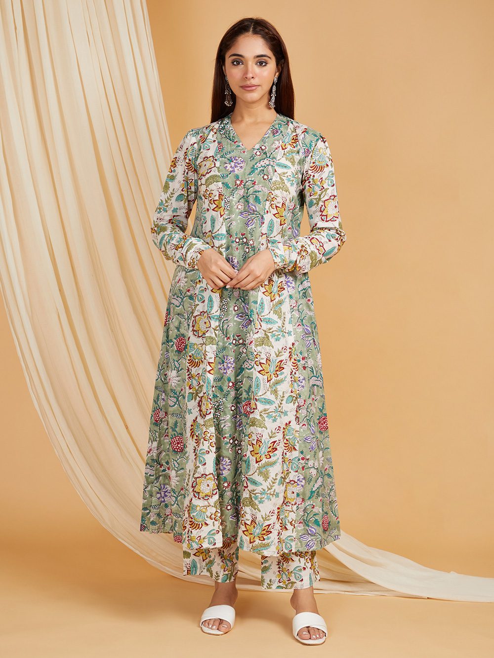 Hand Embroidered Green-White Hand Block Printed Cotton Kaildaar Kurta with Palazzo Set of 2