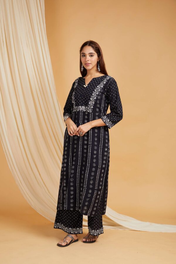 Hand Block Printed Cotton Straight Kurta with Side pockets and Palazzo Set of 2 - Image 4