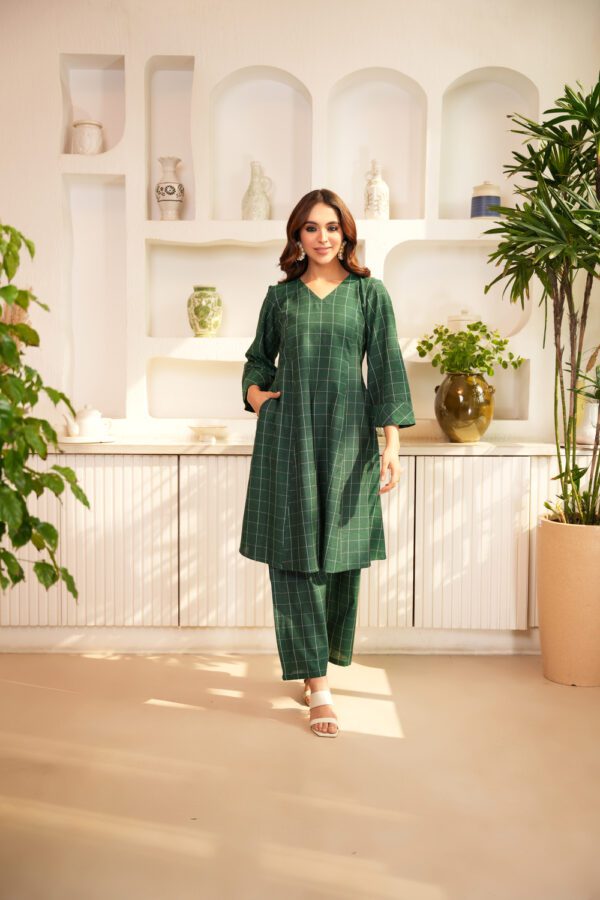 Green Flared Tunic with Palazzo- Set of 2 - Image 5