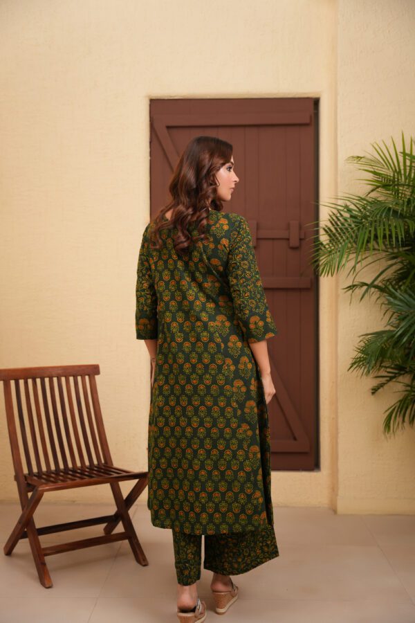 Green Cotton Ajrakh A-Line Kurta - Image 4