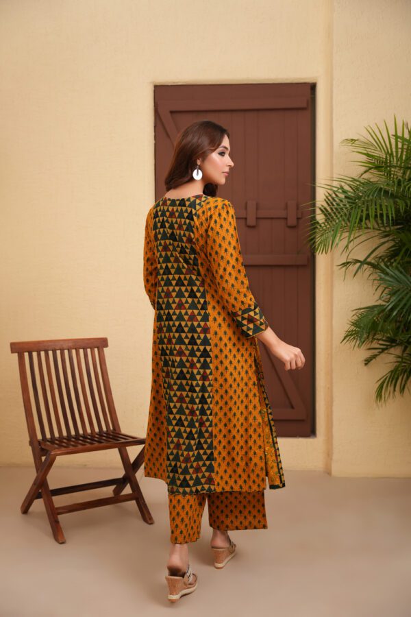 Yellow Cotton Ajrakh Flare Kurta with contrast panel at back - Image 5