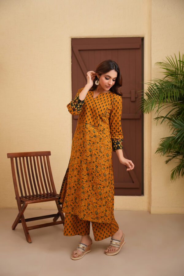Yellow Cotton Ajrakh Flare Kurta with contrast panel at back - Image 3