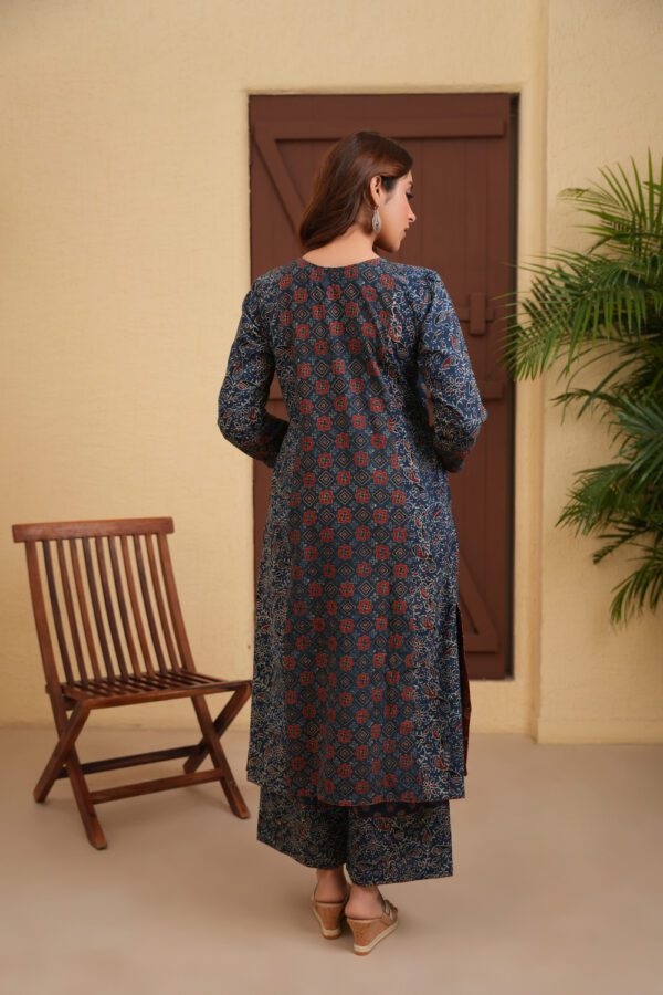 Indigo Blue Cotton Ajrakh Straight Kurta - Image 3