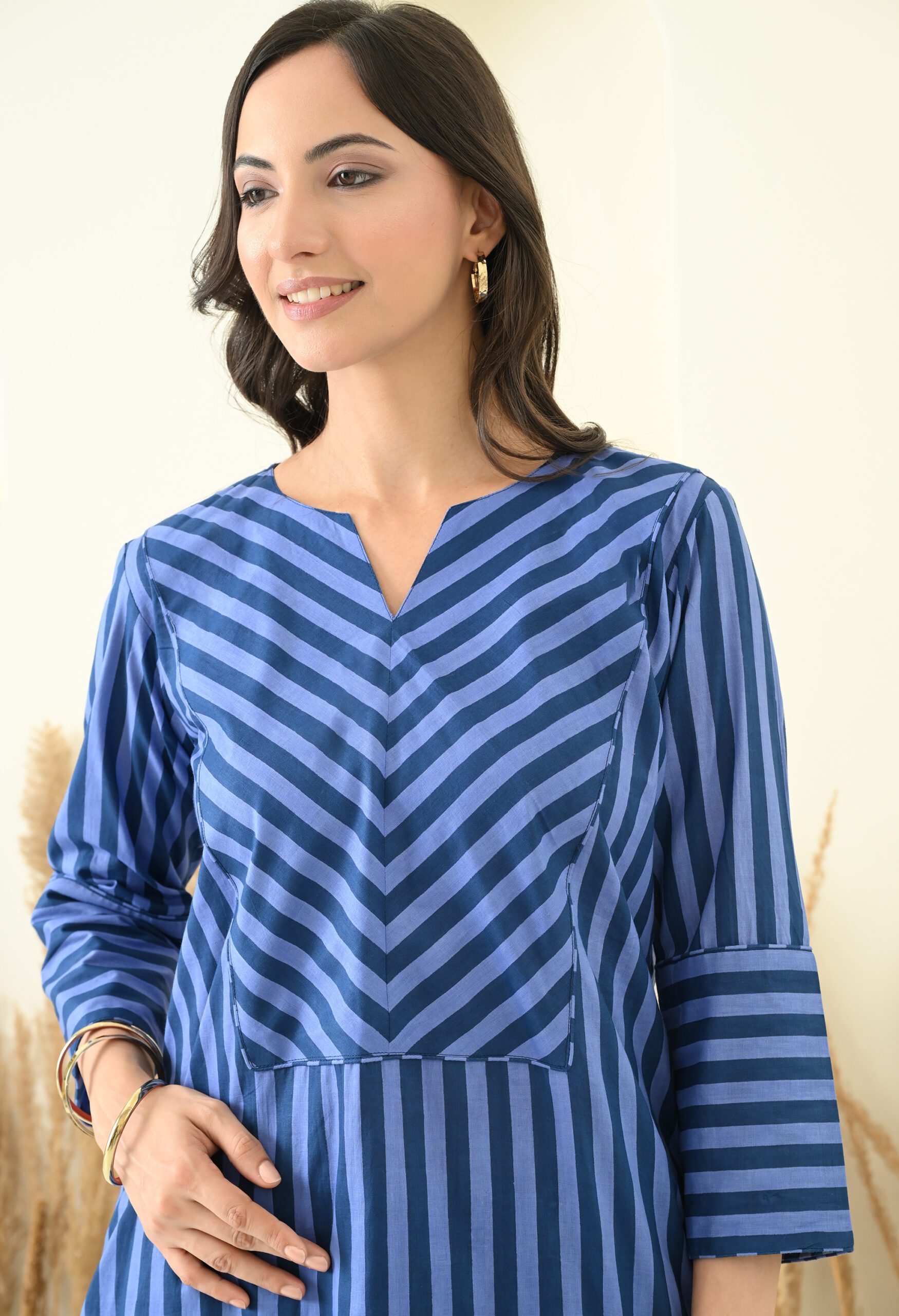 Stripes Printed Kurta and Pants Co-ord Set - Image 3