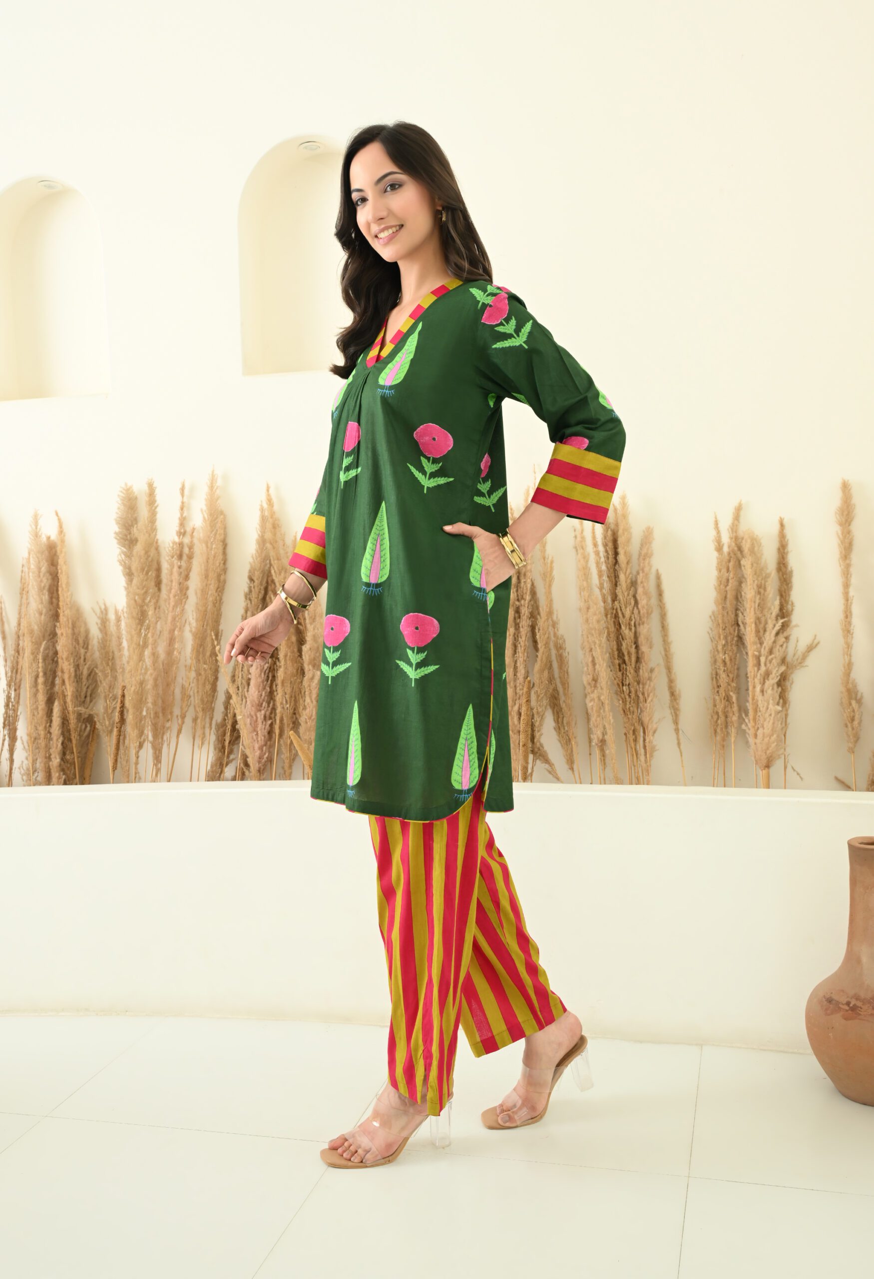 Stripes & Floral Printed Short Kurta Salwar Co-Ord Set - Image 2