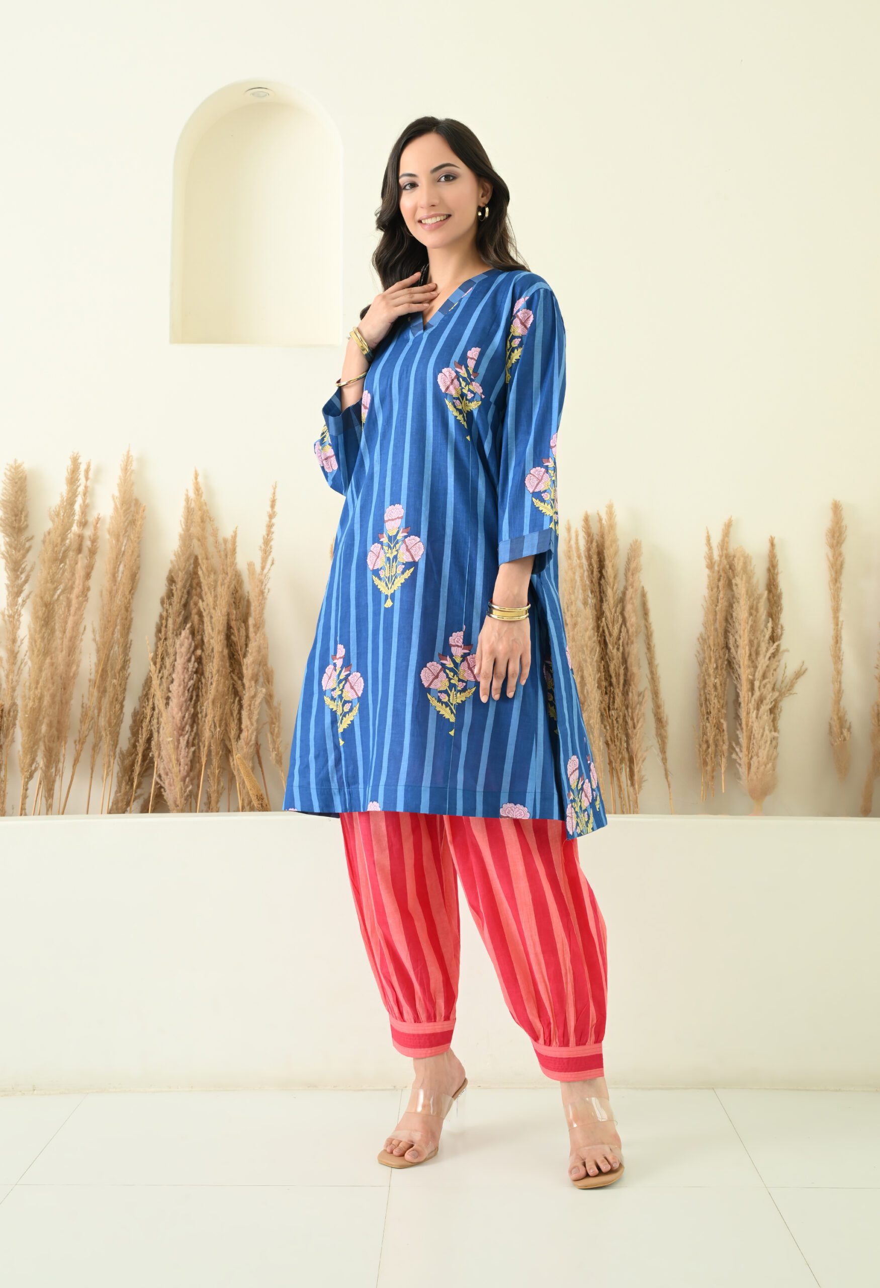 Stripes & Floral Printed Salwar Co-ord set - Image 2
