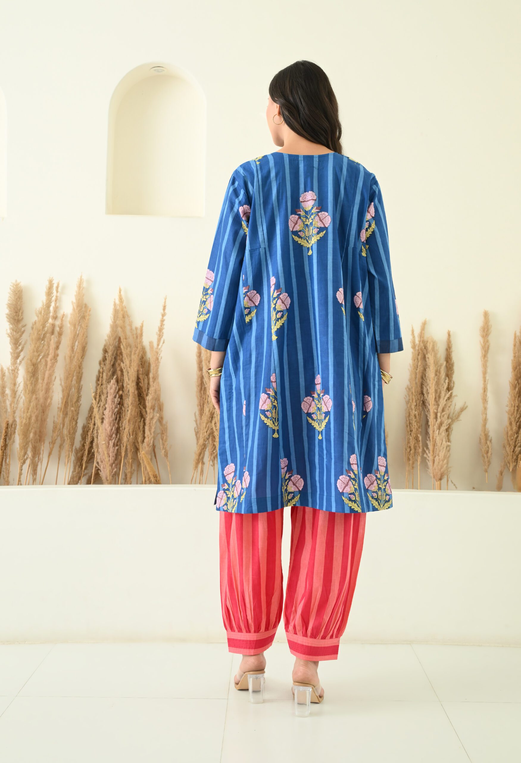 Stripes & Floral Printed Salwar Co-ord set - Image 4