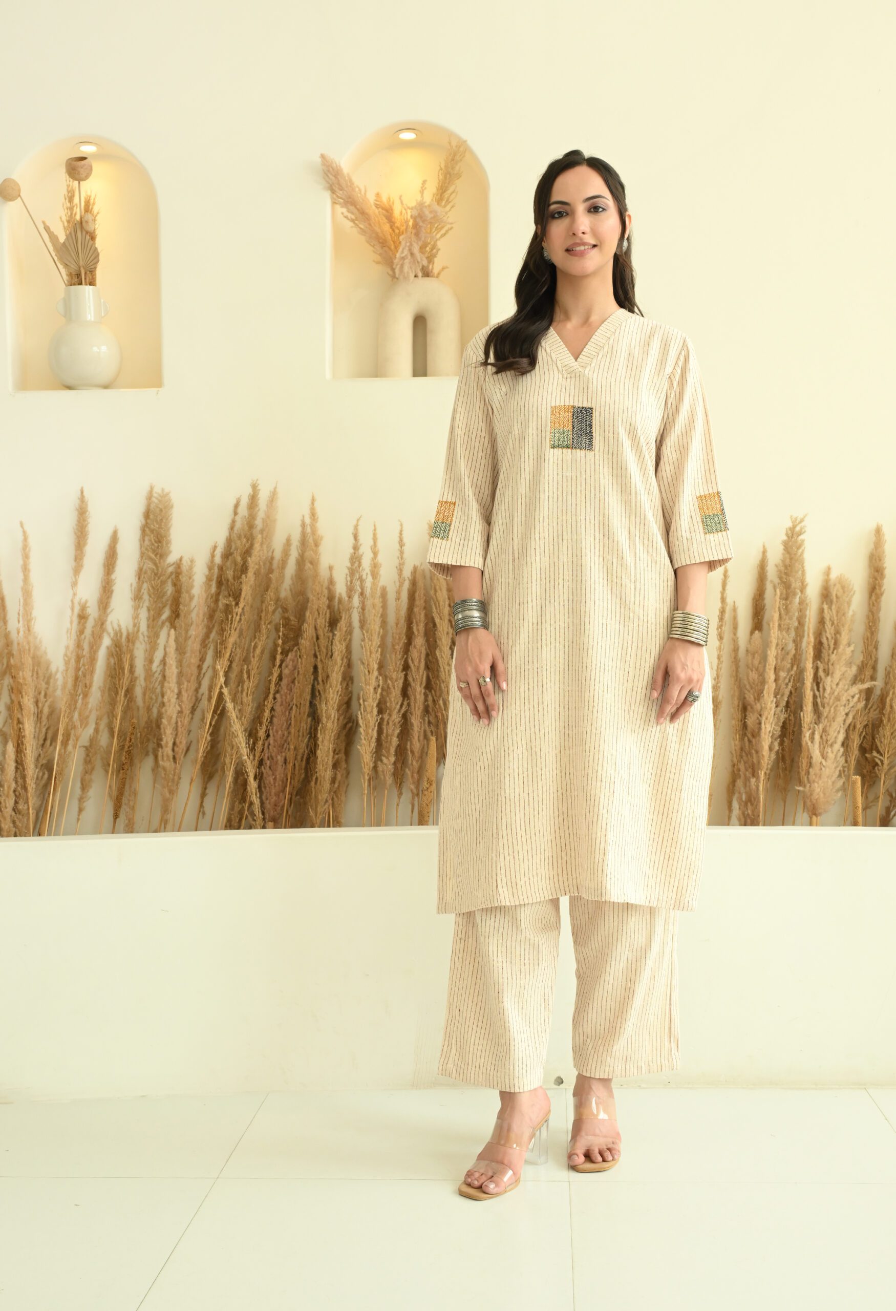 Bhujodi Kala Cotton Off White Kurta with Pants