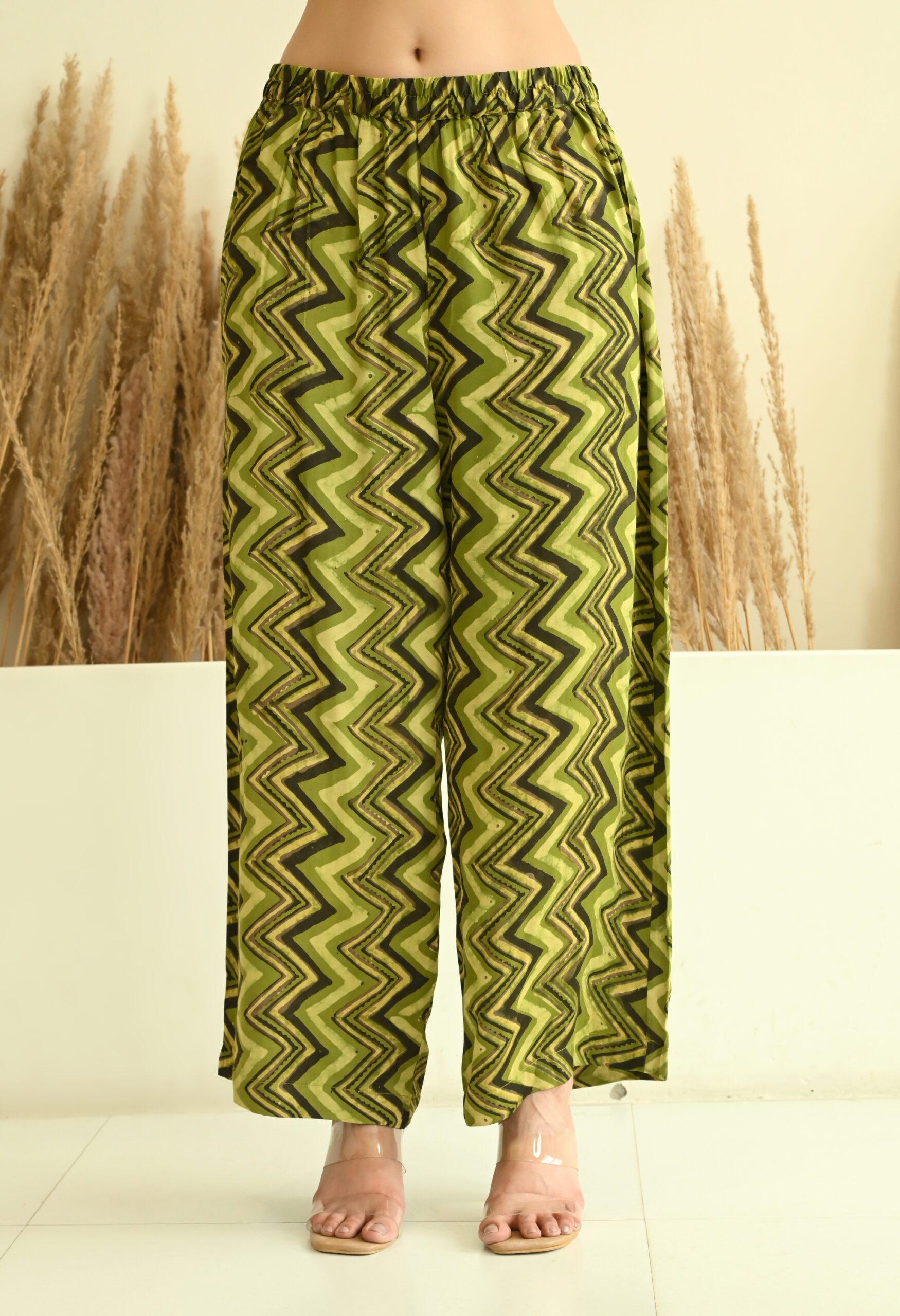 Anti Fit Green Hand Block Printed Ajrakh Short Kurta Co-ord Set - Image 2